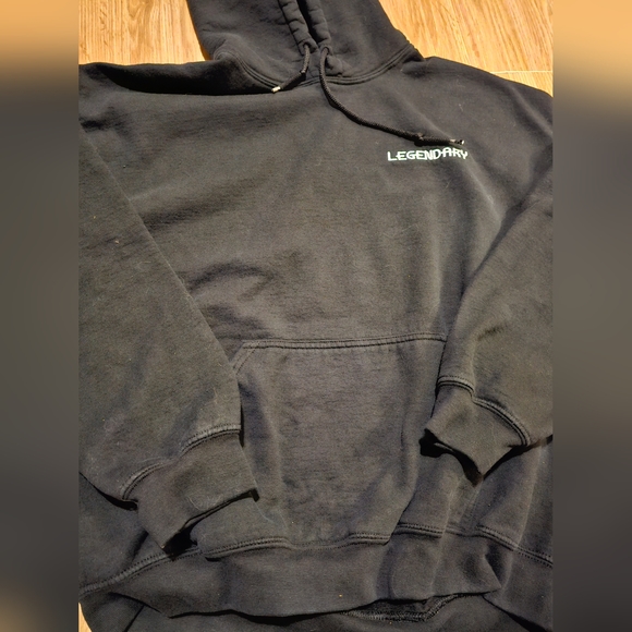 Legendary Gildan Hoodie - Picture 2 of 4